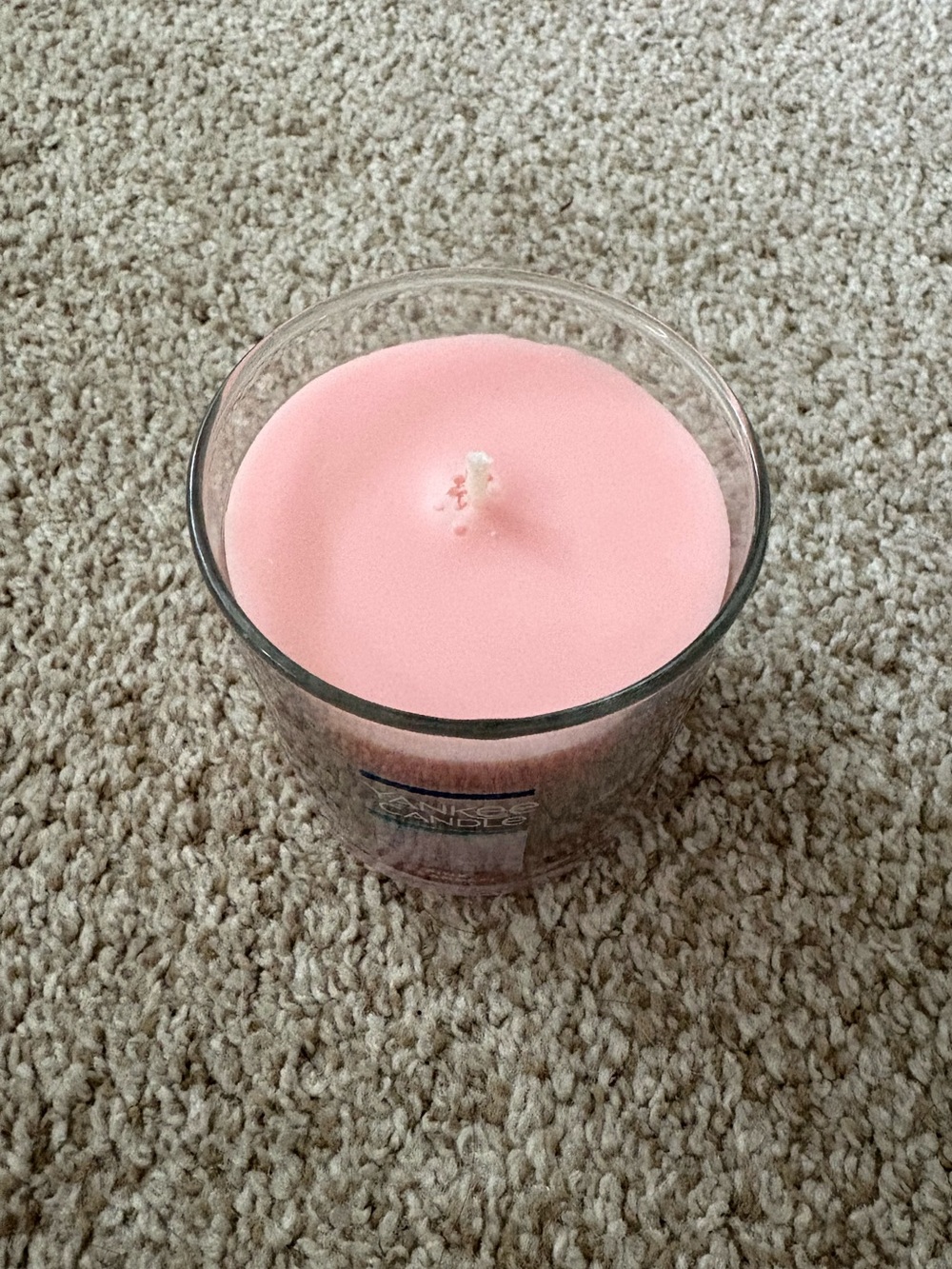 YANKEE CANDLE Pink Sands Scented Jar Candle